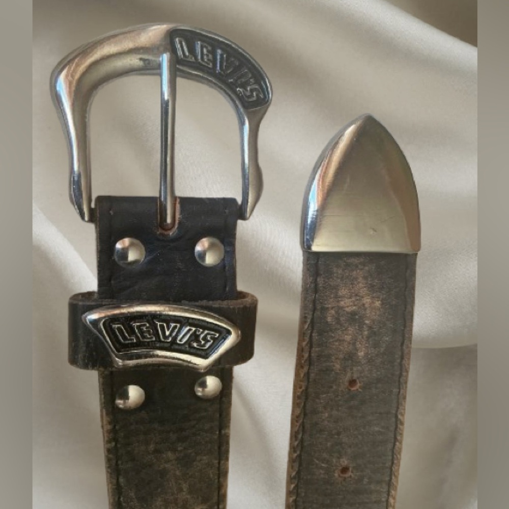 Vintage LEVI’S Leather Western Ranger Belt - Distressed Black/Brown